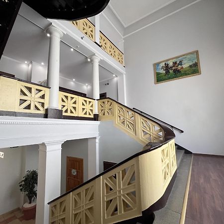 Hotel Polonia Namysłów Εξωτερικό φωτογραφία