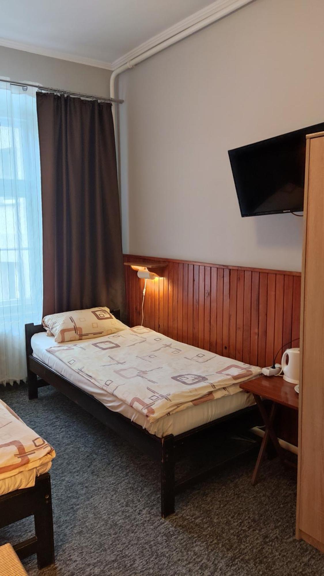 Hotel Polonia Namysłów Εξωτερικό φωτογραφία