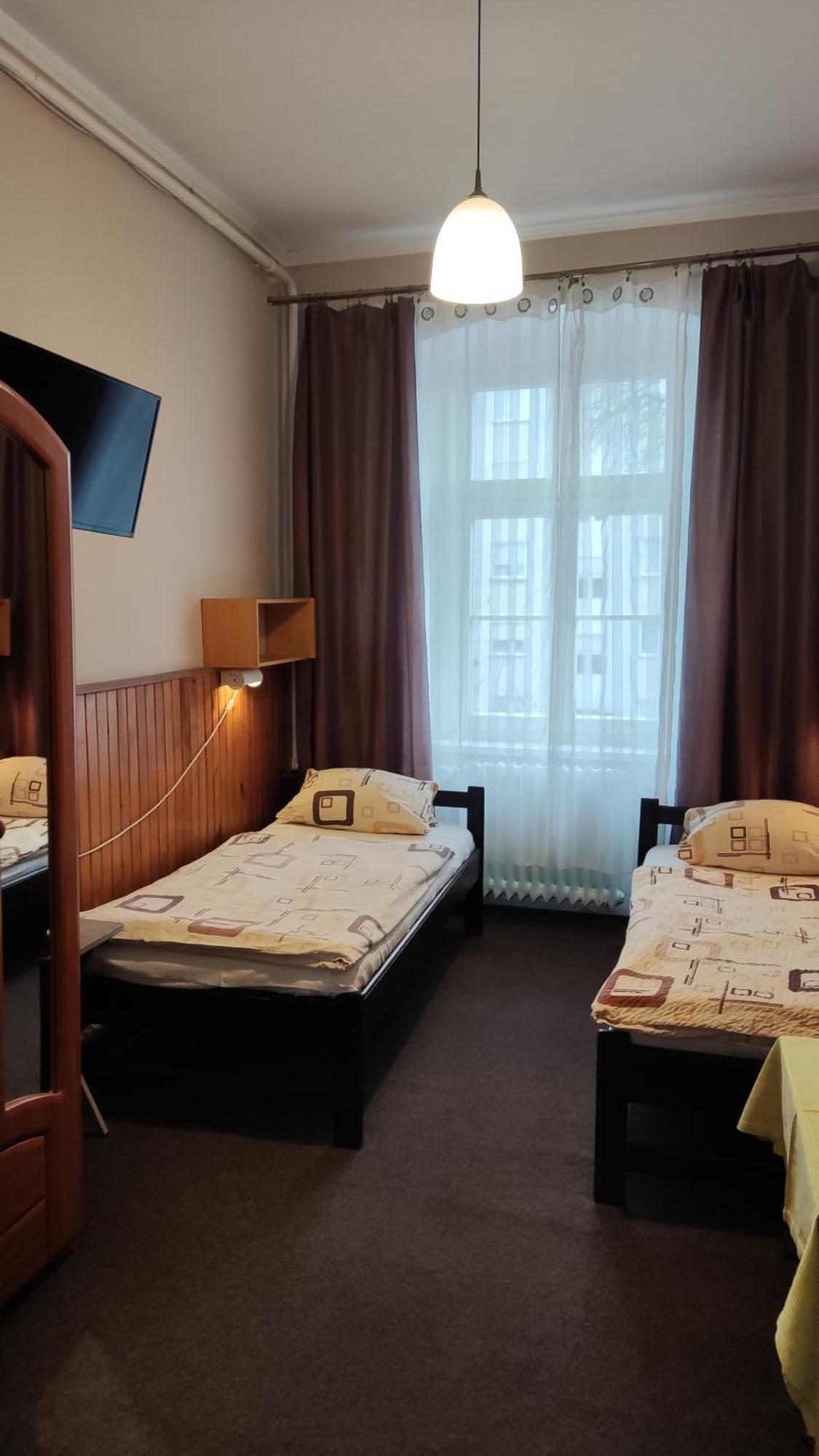 Hotel Polonia Namysłów Εξωτερικό φωτογραφία