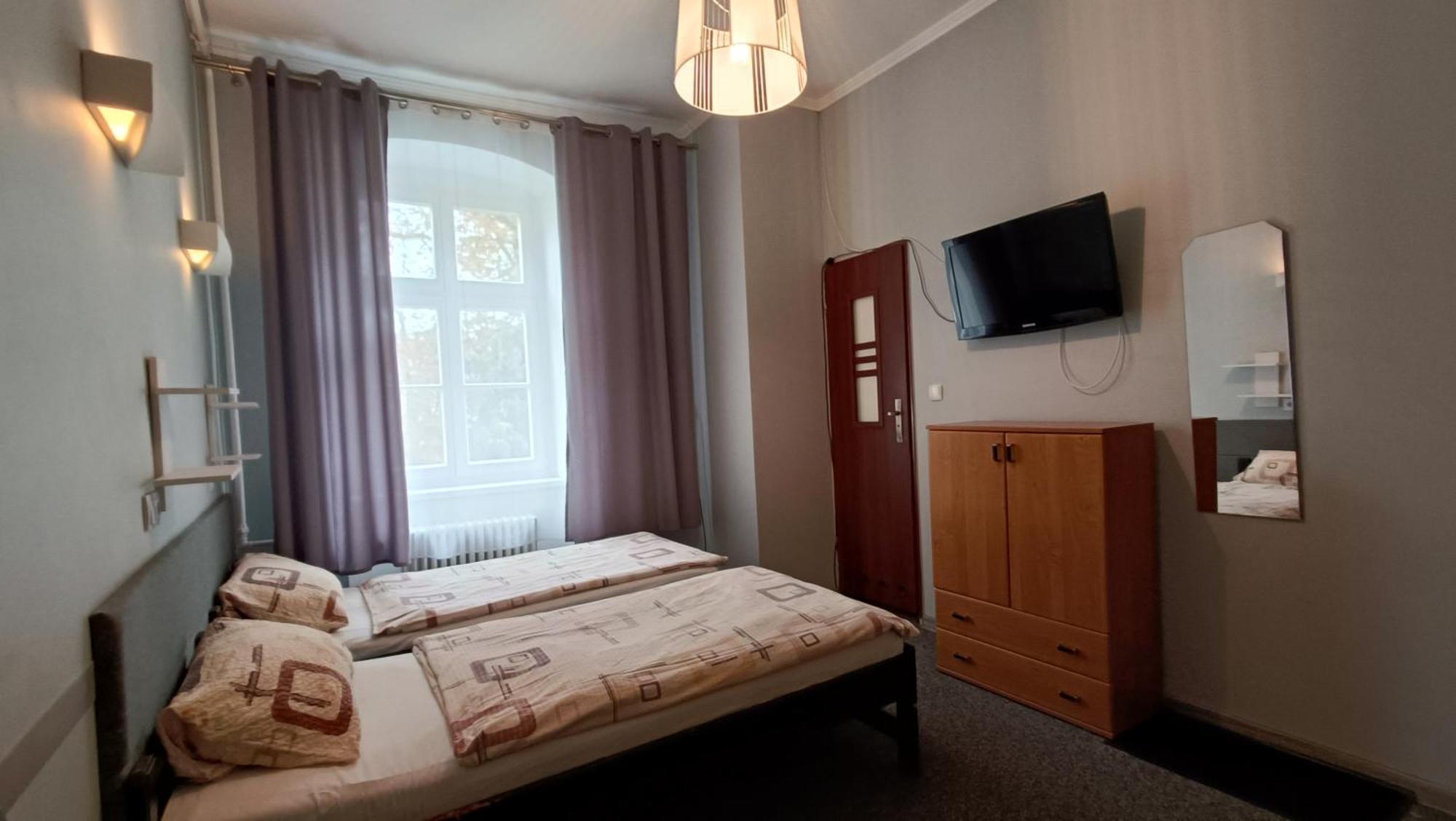Hotel Polonia Namysłów Εξωτερικό φωτογραφία
