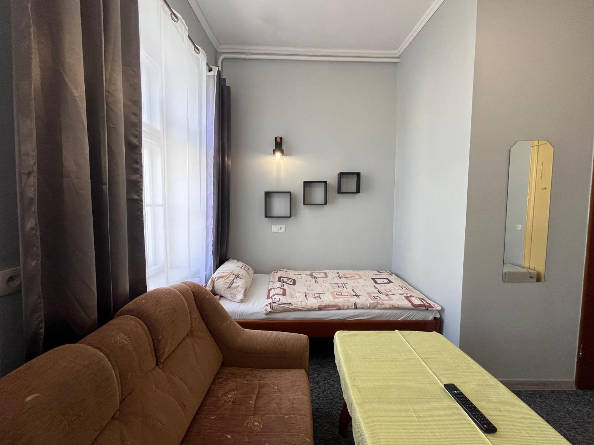 Hotel Polonia Namysłów Εξωτερικό φωτογραφία