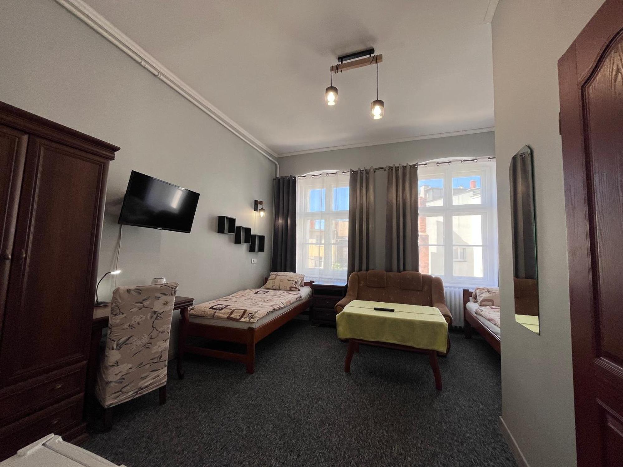 Hotel Polonia Namysłów Εξωτερικό φωτογραφία